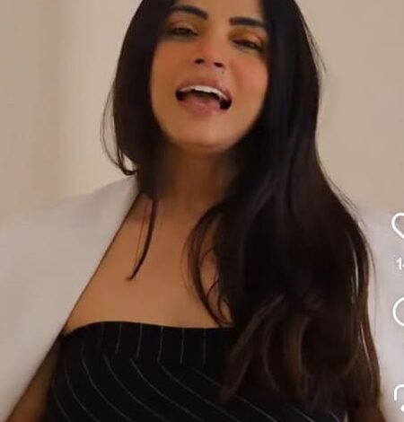Neetu Chandra congratulates Vaibhav Sooryavanshi: Looking forward to great innings
