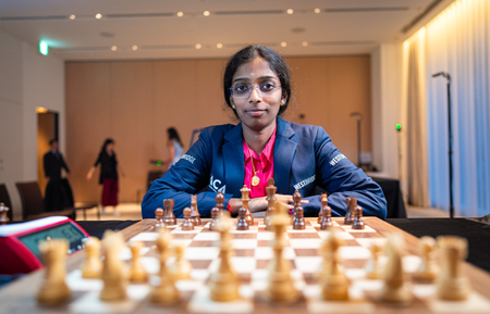 Sister Vaishali follows in Pragg’s footsteps, wins WR Women’s Chess Tour in Tokyo Sister Vaishali follows in Pragg’s footsteps, wins WR Women’s Chess Tour in Tokyo