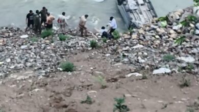 Kedarnath-bound SUV falls near river in Rudraprayag; five have narrow escape Kedarnath-bound SUV falls near river in Rudraprayag; five have narrow escape