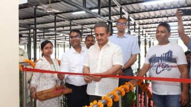 Environment MoS Kirti Vardhan Singh launches app at Delhi zoo