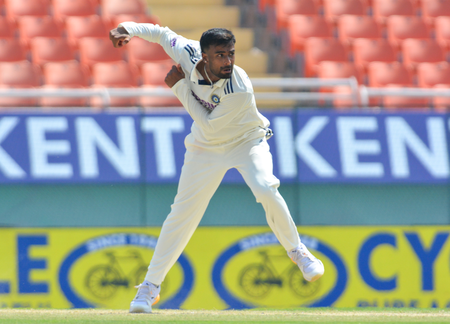 Warwickshire sign India spinner Manav Suthar on short-term contract for County Championship Warwickshire sign India spinner Manav Suthar on short-term contract for County Championship