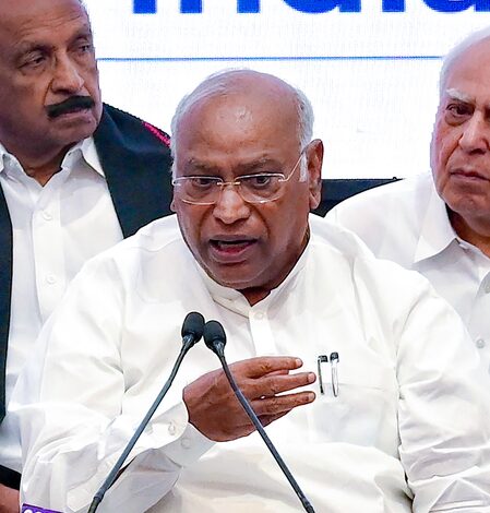 Congress to lose its last Rajya Sabha foothold in Gujarat