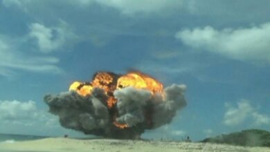 Iraqi armed group threatens to attack US bases if Washington joins attacks on Iran
