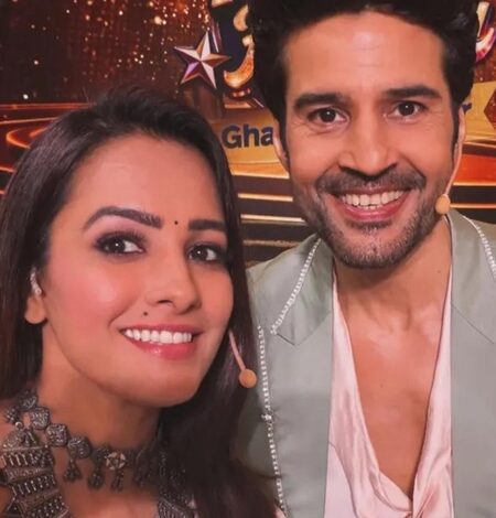 Rajeev Khandelwal recalls leaving Anita Hassanandani alone on dance floor during first meeting Rajeev Khandelwal recalls leaving Anita Hassanandani alone on dance floor during first meeting