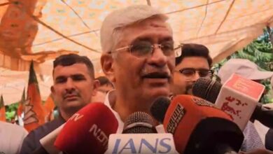 Gajendra Shekhawat hits back at Gehlot, says ‘fear does not run in my blood’ Gajendra Shekhawat hits back at Gehlot, says ‘fear does not run in my blood’