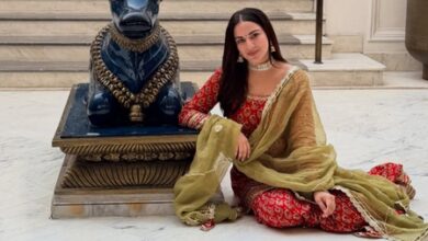 Shraddha Arya takes holy dip in Ganga, calls it a reset for the soul Shraddha Arya takes holy dip in Ganga, calls it a reset for the soul
