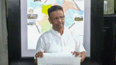 Firhad Hakim’s meeting with Ritabrata Banerjee in Bengal Assembly sparks buzz