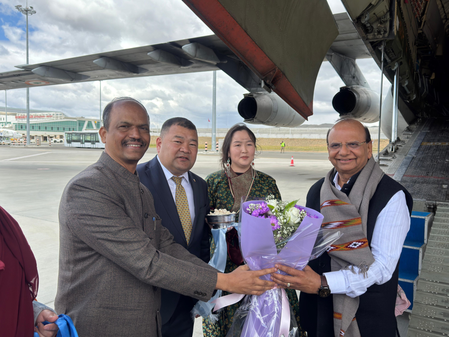 Indian delegation arrives in Mongolia to bring back holy relics of Buddha’s disciples Indian delegation arrives in Mongolia to bring back holy relics of Buddha’s disciples
