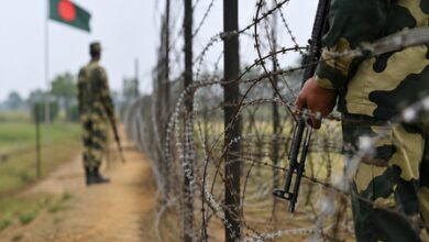Bangladeshi nationals stranded at border after alleged BGB refusal Bangladeshi nationals stranded at border after alleged BGB refusal