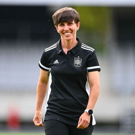 Spain coach Bermudez is happy as a win in Iceland will book their ticket to Women’s World Cup Spain coach Bermudez is happy as a win in Iceland will book their ticket to Women’s World Cup