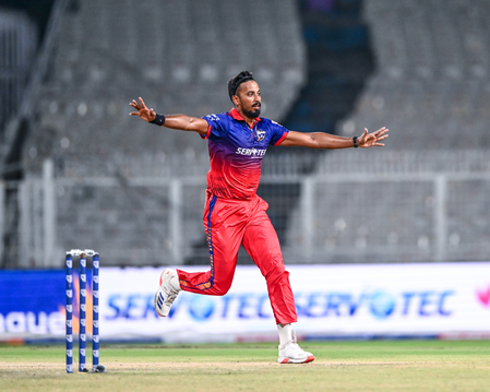 Bengal T20 League: All-rounders Shahbaz, Karan impress as Rarh Tigers, Siliguri Strikers win (Ld)