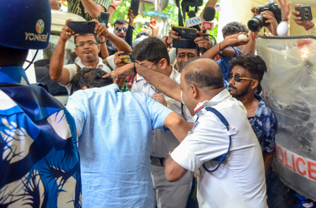 Bengal: Gold jewellery worth Rs 4 crore recovered from arrested TMC leader’s aide