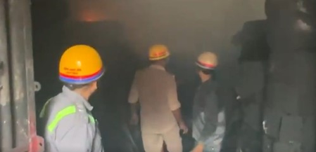 Fire breaks out at tyre rubber processing factory in Ghaziabad; no casualties reported Fire breaks out at tyre rubber processing factory in Ghaziabad; no casualties reported