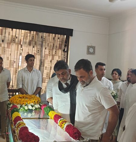 Rahul Gandhi pays last respects to AICC Secretary Suraj Hegde in Bengaluru Rahul Gandhi pays last respects to AICC Secretary Suraj Hegde in Bengaluru