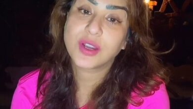 Shilpa Shinde asks Hina Khan to support Khan Sir instead of writing lengthy English notes against her Shilpa Shinde asks Hina Khan to support Khan Sir instead of writing lengthy English notes against her