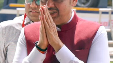 Maha CM congratulates PM Modi on historic 12-year term Maha CM congratulates PM Modi on historic 12-year term