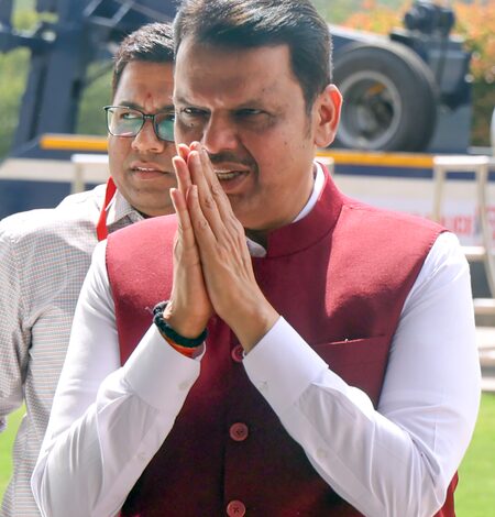 Maha CM congratulates PM Modi on historic 12-year term