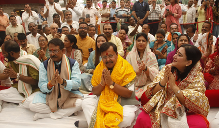 Ministers and BJP leaders hold special prayers across the nation, to mark PM Modi’s historic tenure Ministers and BJP leaders hold special prayers across the nation, to mark PM Modi’s historic tenure
