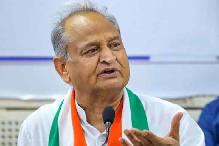 Rajasthan phone‑tapping case: Gehlot’s former OSD seeks his interrogation Rajasthan phone‑tapping case: Gehlot’s former OSD seeks his interrogation