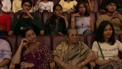 Sonu Nigam shares rare throwback featuring three generations of women from his family Sonu Nigam shares rare throwback featuring three generations of women from his family