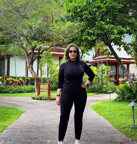 Manisha Koirala says, ‘wellness isn’t a destination, it’s a daily practice’, motivates fans to stay fit Manisha Koirala says, ‘wellness isn’t a destination, it’s a daily practice’, motivates fans to stay fit