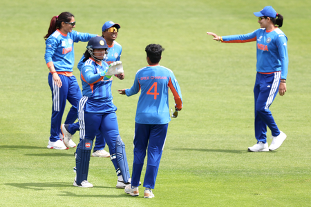 India’s bowling combination, not batting, the real concern heading into Women’s T20 WC, says Nasser Hussain India’s bowling combination, not batting, the real concern heading into Women’s T20 WC, says Nasser Hussain