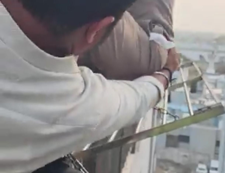 Gujarat: Cop risks life to save man who allegedly consumed poison in locked flat