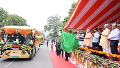 Electric buses rolled out in Noida-Greater Noida, 3 hydrogen buses to ply to Jewar airport Electric buses rolled out in Noida-Greater Noida, 3 hydrogen buses to ply to Jewar airport