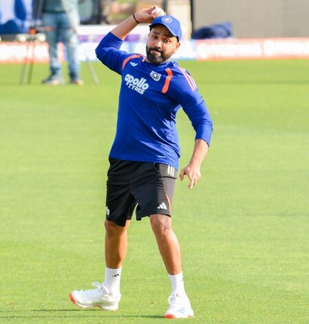 Rohit would want to score those big hundreds that everyone expects from him, says Piyush Chawla Rohit would want to score those big hundreds that everyone expects from him, says Piyush Chawla