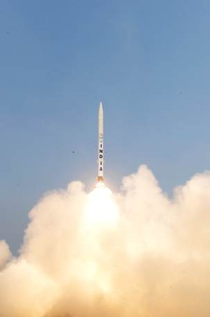 DRDO successfully demonstrates next-generation defence capabilities, advances ballistic missile shield