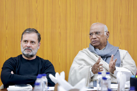 Congress calls for nationwide campaign against paper leaks, exam irregularities Congress calls for nationwide campaign against paper leaks, exam irregularities