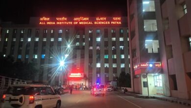 Criminal dies, two policemen injured in Patna encounter Criminal dies, two policemen injured in Patna encounter