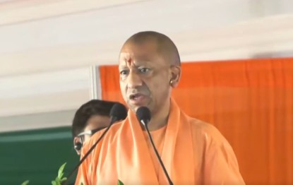 CM Yogi denounces defamatory social media posts on Akhilesh’s daughter, lends advice to SP chief CM Yogi denounces defamatory social media posts on Akhilesh’s daughter, lends advice to SP chief
