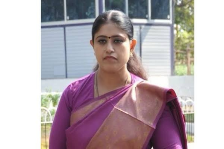 Former TN MLA Vijayadharani crosses over from BJP to TVK Former TN MLA Vijayadharani crosses over from BJP to TVK