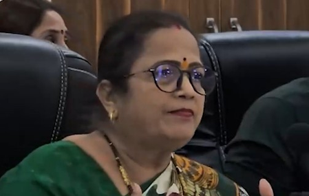 Shiv Sena, Shiv Sena-UBT slam Sejal Pawar on viral video row; advice against disrupting education Shiv Sena, Shiv Sena-UBT slam Sejal Pawar on viral video row; advice against disrupting education