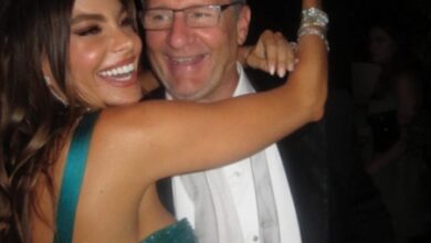 Sofia Vergara reveals ‘Modern Family’ cast still use their group chat Sofia Vergara reveals ‘Modern Family’ cast still use their group chat