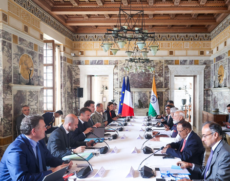 PM Modi holds ‘exceptionally productive’ talks with French President (Lead) PM Modi holds ‘exceptionally productive’ talks with French President (Lead)