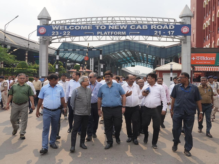 Railway Board Chairman reviews Bengal projects, stresses better passenger amenities Railway Board Chairman reviews Bengal projects, stresses better passenger amenities