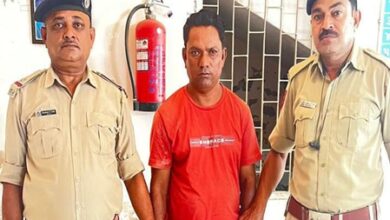 Gujarat man held for posing as Hindu widower on matrimonial site, cheating women Gujarat man held for posing as Hindu widower on matrimonial site, cheating women