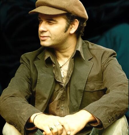 Mohit Chauhan calls his song ‘Kaun Hai Woh’ a blend of curiosity and vulnerability Mohit Chauhan calls his song ‘Kaun Hai Woh’ a blend of curiosity and vulnerability