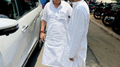 Bihar minister Nishant Kumar’s chance meeting with Lalan Singh in Patna attracts public attention Bihar minister Nishant Kumar’s chance meeting with Lalan Singh in Patna attracts public attention