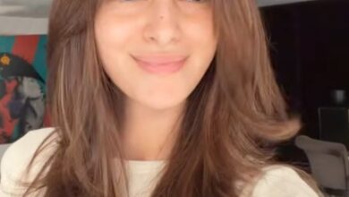 Ananya Panday flaunts her new summer hair