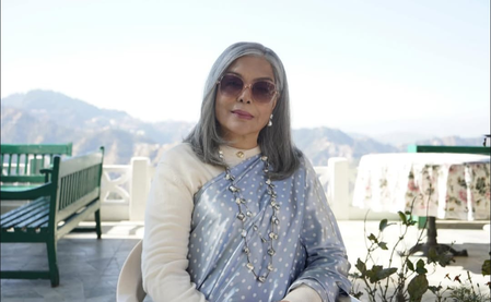‘Western wear kinda gal’ Zeenat Aman reveals Manish Malhotra’s trick to make her comfortable in sarees ‘Western wear kinda gal’ Zeenat Aman reveals Manish Malhotra’s trick to make her comfortable in sarees