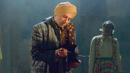 ‘Gadar’ director says he waiting for his ‘nuclear bomb’, will ask Sunny Deol to detonate once he has it ‘Gadar’ director says he waiting for his ‘nuclear bomb’, will ask Sunny Deol to detonate once he has it