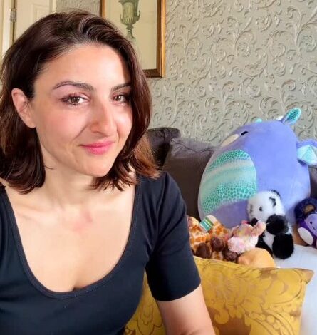 Soha Ali Khan talks about passing down her favourite childhood toy to daughter Inaaya Soha Ali Khan talks about passing down her favourite childhood toy to daughter Inaaya