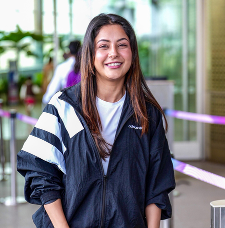 Shehnaaz Gill on playing an emotional, bold & strong girl in ‘Ishqnama’ Shehnaaz Gill on playing an emotional, bold & strong girl in ‘Ishqnama’
