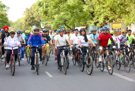 Ahead of Yoga Day, Mansukh Mandaviya to lead Fit India Cyclothon along Mumbai’s Worli seafront Ahead of Yoga Day, Mansukh Mandaviya to lead Fit India Cyclothon along Mumbai’s Worli seafront