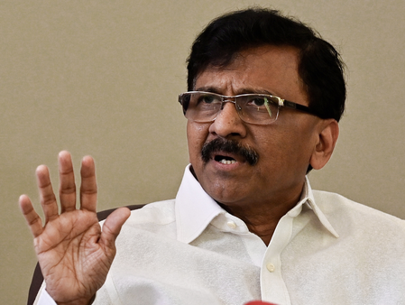 Maha: Sanjay Raut slams Sanjay Dina Patil for threatening journalists, demands action