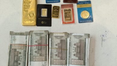 CISF foils smuggling bid at IGI Airport; seizes 1.21 kg gold, unaccounted cash CISF foils smuggling bid at IGI Airport; seizes 1.21 kg gold, unaccounted cash