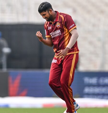 Bengal T20 League: Bowlers help Purulia overcome Malda, seal semis spot in men’s competition Bengal T20 League: Bowlers help Purulia overcome Malda, seal semis spot in men’s competition